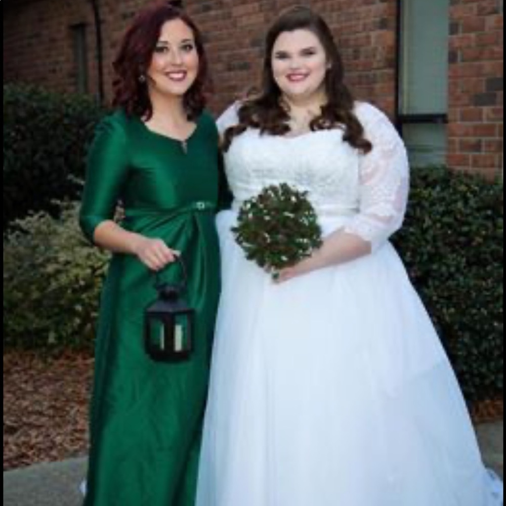 Green dress, size 6